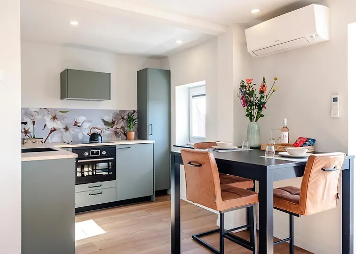 Gasthof Sunnyzandvoort 4*