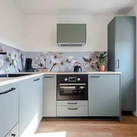 בית הארחה Sunnyzandvoort זנדוורט