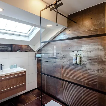 Sunnyzandvoort 4* זנדוורט