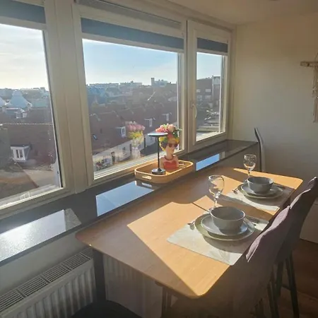 Sunnyzandvoort 赞德沃特