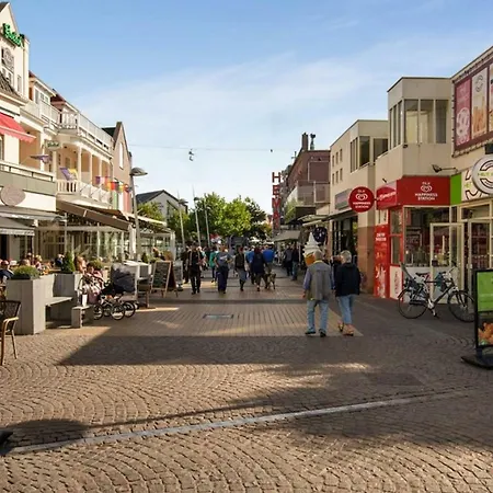 Sunnyzandvoort 4* זנדוורט